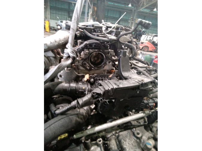 MOTOR CON ACCESORIOS SIN CAJA DE CAMBIOS CITROEN C4 PICASSO 2015