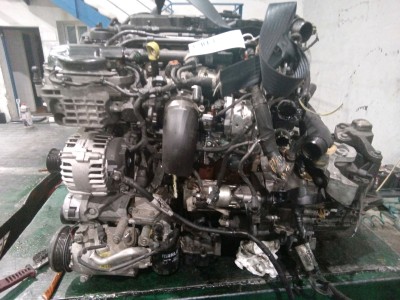 MOTOR CON ACCESORIOS Y CAJA DE CAMBIOS FORD KUGA
