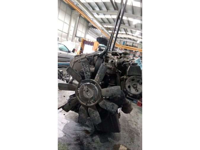 MOTOR CON ACCESORIOS SIN CAJA DE CAMBIOS MERCEDES SLK 200 1996