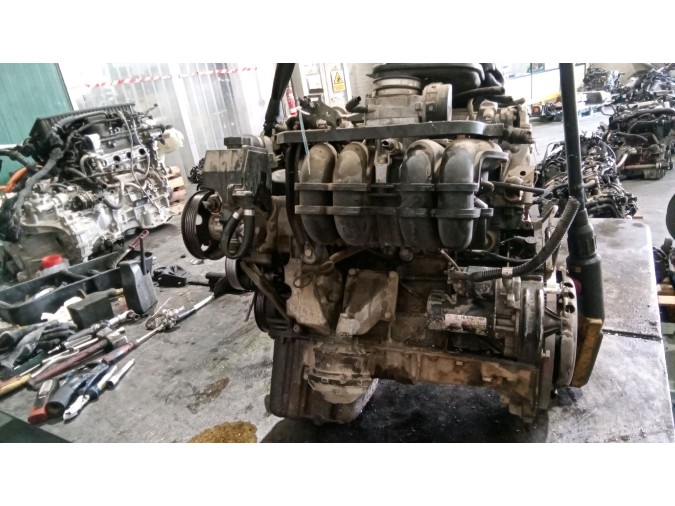 MOTOR CON ACCESORIOS SIN CAJA DE CAMBIOS MERCEDES SLK 200 1996