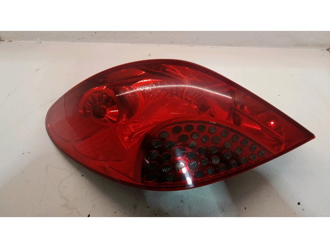 PILOTO TRASERO IZQUIERDO PEUGEOT 207 2007
