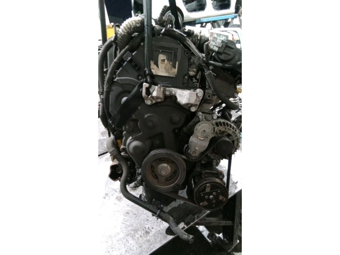 MOTOR CON ACCESORIOS Y CAJA DE CAMBIOS CITROEN C4