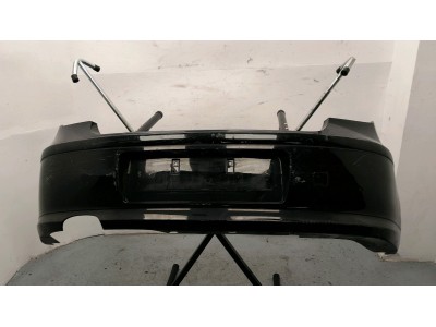 PARAGOLPES TRASERO BMW 116D NEGRO 2009