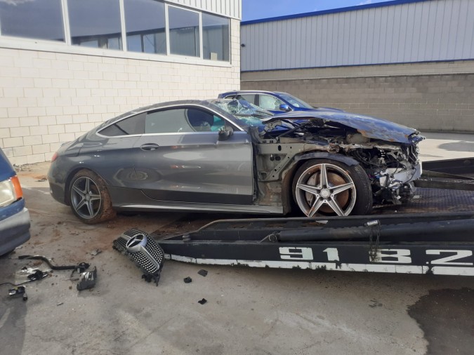 MANDO ELEVALUNAS DELANTERO DERECHO MERCEDES C 250 2016