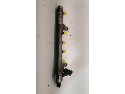 RAMPA INYECCION SEAT ALTEA 2008
