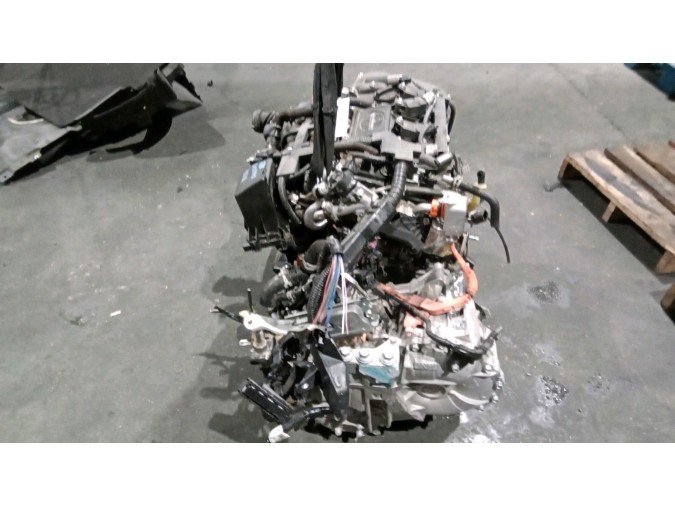 MOTOR CON ACCESORIOS Y CAJA DE CAMBIOS SUZUKI SWACE