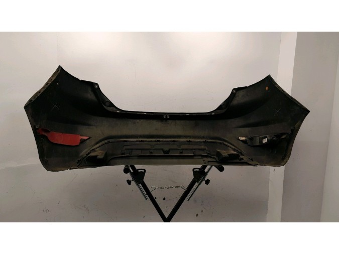 PARAGOLPES TRASERO FORD FIESTA NEGRO 2011
