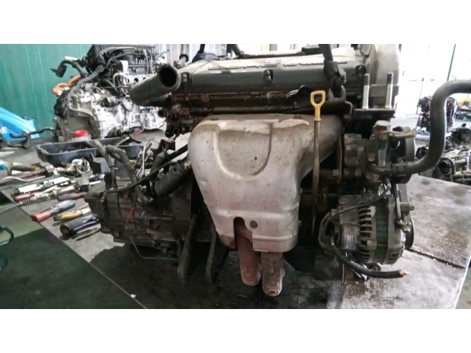 MOTOR CON ACCESORIOS Y CAJA DE CAMBIOS HYUNDAI SONATA 1995