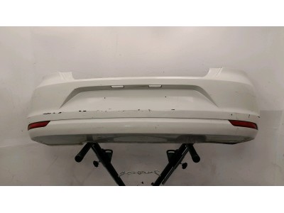 PARAGOLPES TRASERO VOLKSWAGEN POLO BLANCO 2016