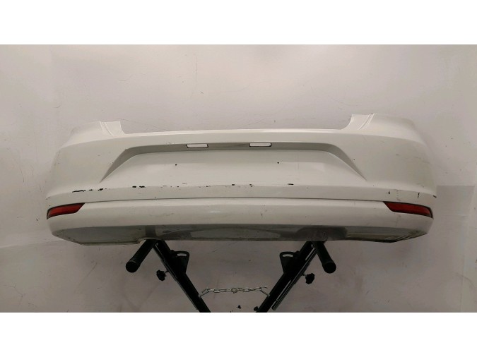 PARAGOLPES TRASERO VOLKSWAGEN POLO BLANCO 2016