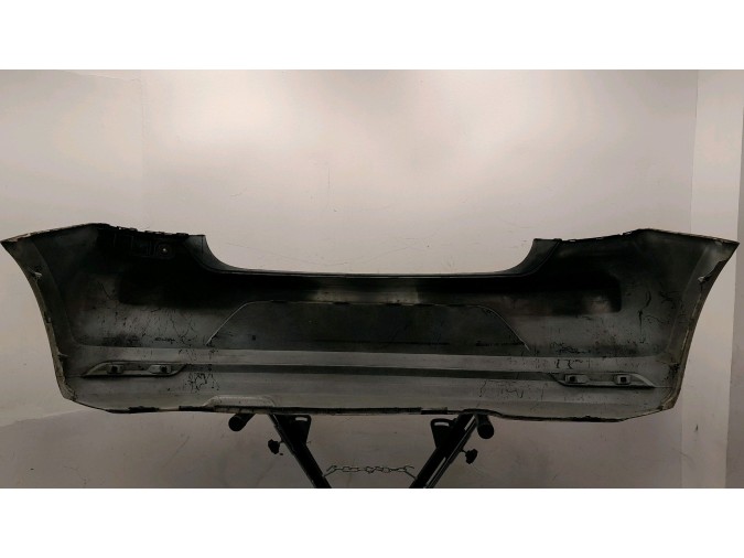 PARAGOLPES TRASERO VOLKSWAGEN POLO BLANCO 2016