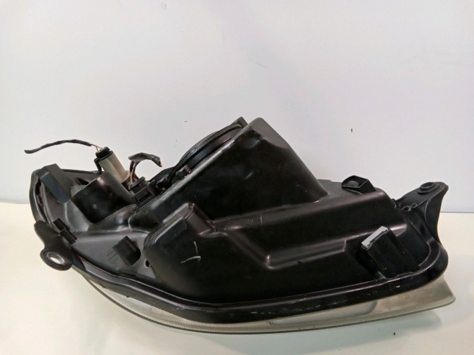 FARO DELANTERO IZQUIERDO SKODA FABIA 2009