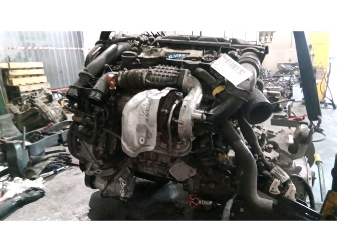 MOTOR CON ACCESORIOS Y CAJA DE CAMBIOS PEUGEOT 308 2015