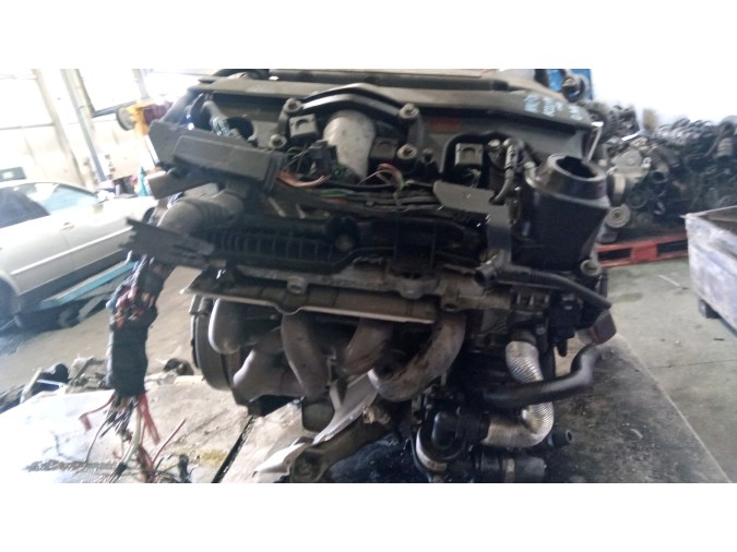 MOTOR CON ACCESORIOS SIN CAJA DE CAMBIOS BMW 320I