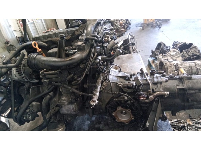 MOTOR CON ACCESORIOS Y CAJA DE CAMBIOS VOLKSWAGEN PASSAT 2003