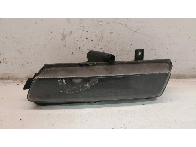 FARO ANTINIEBLA IZQUIERDO BMW 120I 2008