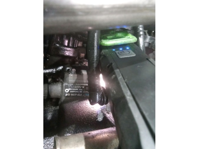 MOTOR CON ACCESORIOS Y CAJA DE CAMBIOS CITROEN C3 2003