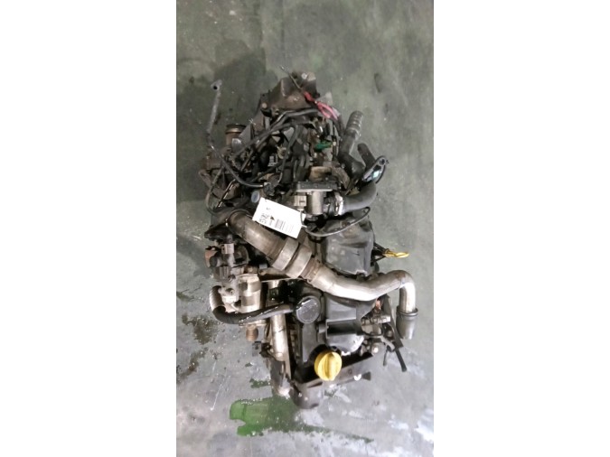 MOTOR CON ACCESORIOS Y CAJA DE CAMBIOS RENAULT LAGUNA