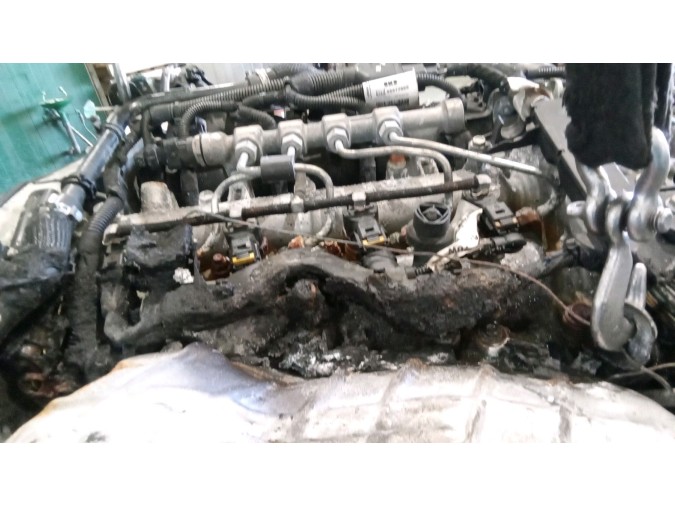MOTOR CON ACCESORIOS Y CAJA DE CAMBIOS OPEL INSIGNIA 2011