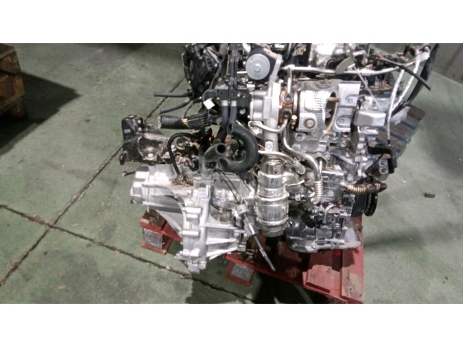 MOTOR CON ACCESORIOS Y CAJA DE CAMBIOS KIA STONIC 2022