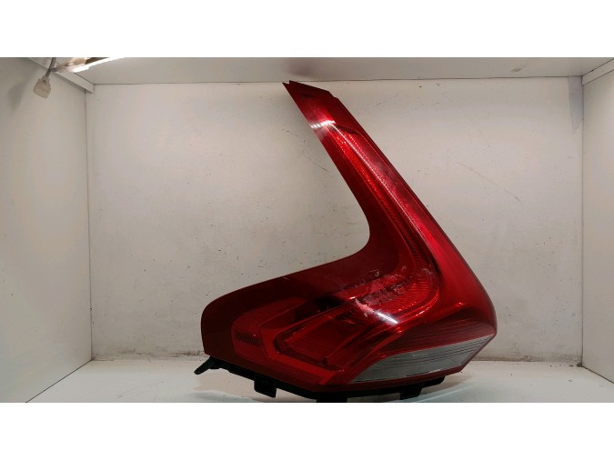 PILOTO TRASERO IZQUIERDO VOLVO V40 2016