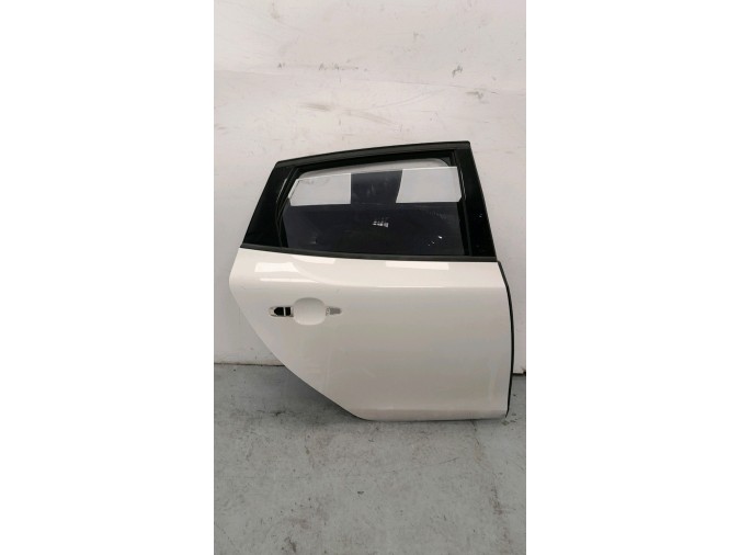PUERTA TRASERA DERECHA VOLVO V40 BLANCA 2016