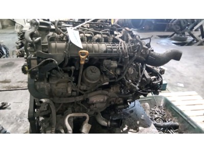 MOTOR CON ACCESORIOS Y CAJA DE CAMBIOS HYUNDAI IX35 2011
