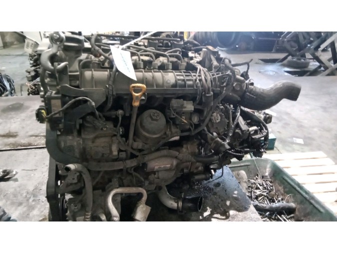 MOTOR CON ACCESORIOS Y CAJA DE CAMBIOS HYUNDAI IX35 2011