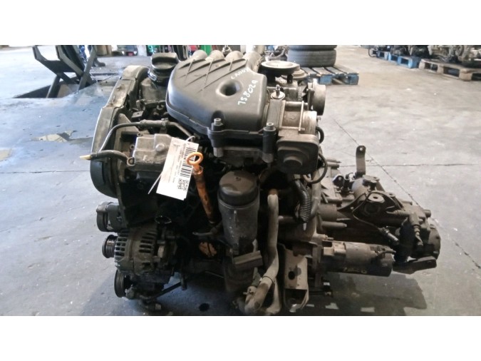 MOTOR CON ACCESORIOS Y CAJA DE CAMBIOS VOLKSWAGEN CADDY 2001