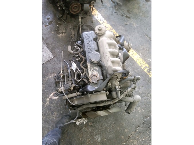 CAJA CAMBIOS NISSAN SERENA 1998