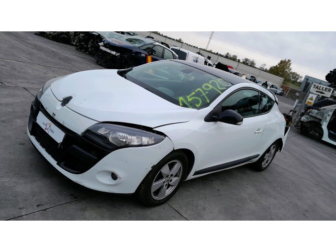 Radiador motor RENAULT MÉGANE 2011