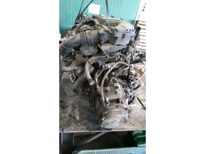 MOTOR CON ACCESORIOS Y CAJA DE CAMBIOS CITROEN C3 PICASSO
