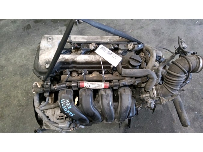 MOTOR CON ACCESORIOS Y CAJA DE CAMBIOS TOYOTA COROLLA 2005