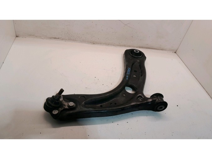 BRAZO SUSPENSION INFERIOR DELANTERO DERECHO AUDI A3 2018