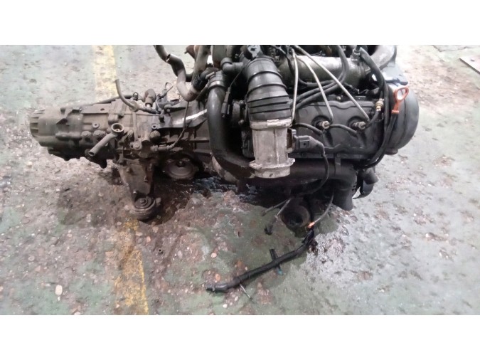 MOTOR CON ACCESORIOS Y CAJA DE CAMBIOS AUDI A6 2001