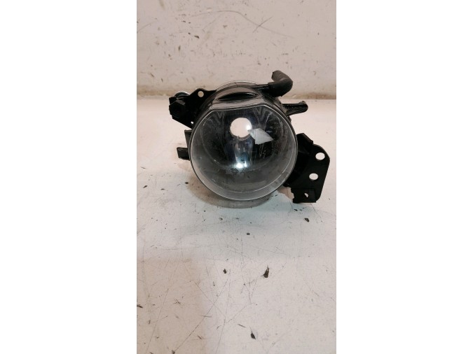 FARO ANTINIEBLA DELANTERO IZQUIERDO BMW 520D 2008