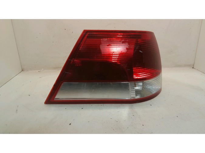 PILOTO TRASERO IZQUIERDO OPEL VECTRA 2007