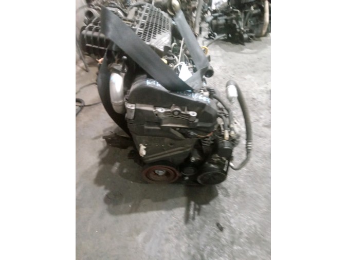MOTOR CON ACCESORIOS SIN CAJA DE CAMBIOS DACIA LOGAN 2007