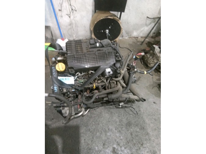 MOTOR CON ACCESORIOS SIN CAJA DE CAMBIOS DACIA LOGAN 2007