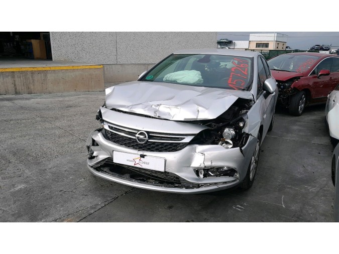 CERRADURA PORTÓN TRASERO OPEL ASTRA 2016