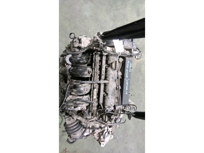 MOTOR CON ACCESORIOS Y CAJA DE CAMBIOS FORD FOCUS