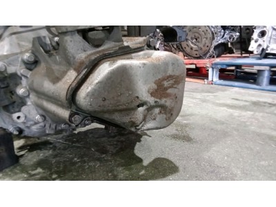 MOTOR CON ACCESORIOS Y CAJA DE CAMBIOS PEUGEOT 2008 2017