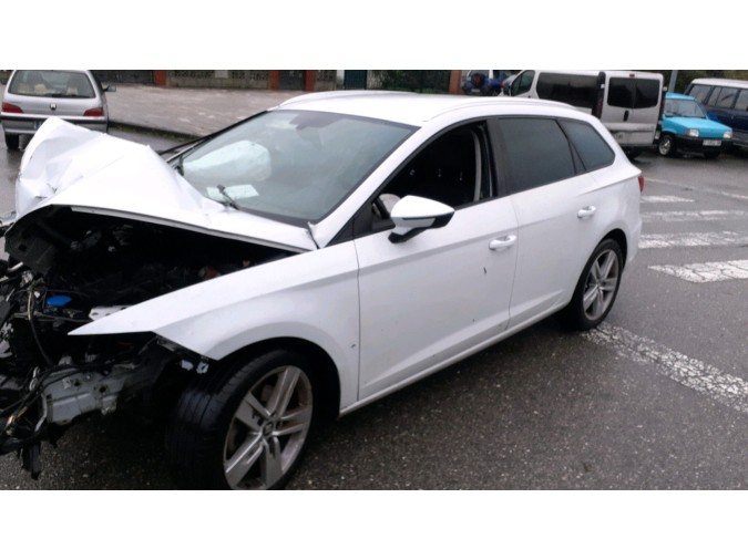 Radiador motor SEAT LEON 2017