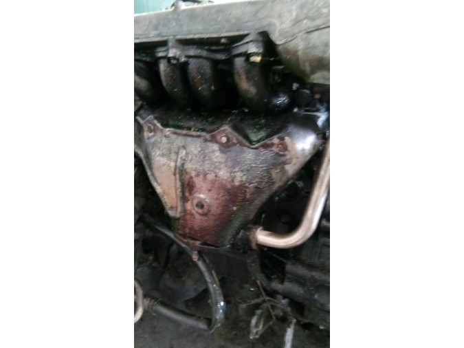 MOTOR CON ACCESORIOS Y CAJA DE CAMBIOS VOLKSWAGEN PASSAT 2002