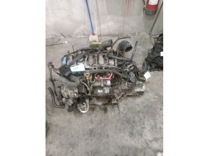 MOTOR CON ACCESORIOS SIN CAJA DE CAMBIOS KIA SPORTAGE 2006