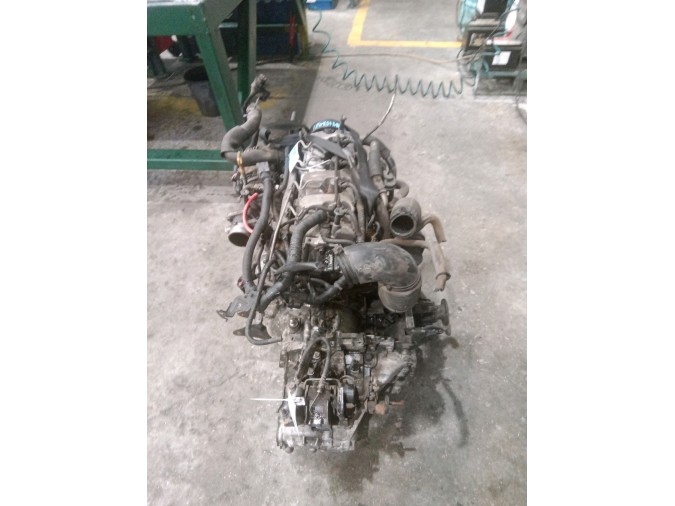 MOTOR CON ACCESORIOS SIN CAJA DE CAMBIOS KIA SPORTAGE 2006