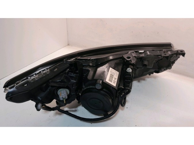 FARO DELANTERO IZQUIERDO TOYOTA AURIS 2018