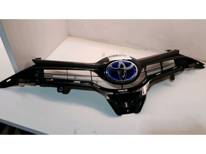 REJILLA DELANTERA TOYOTA AURIS 2018