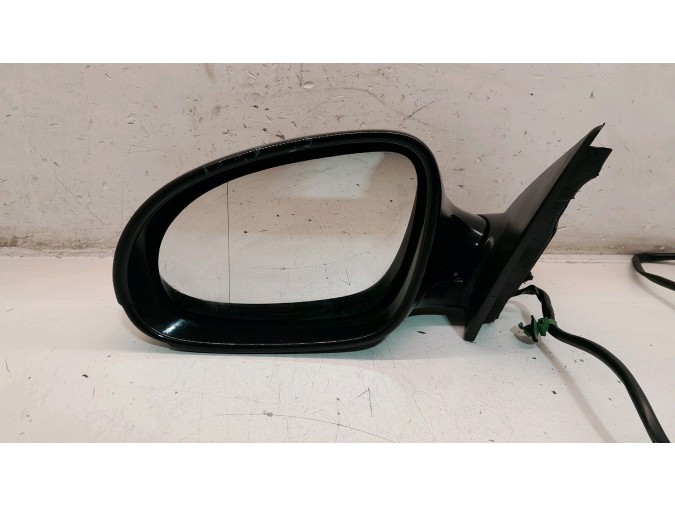 Retrovisor Izquierdo VOLKSWAGEN PASSAT NEGRO 2006