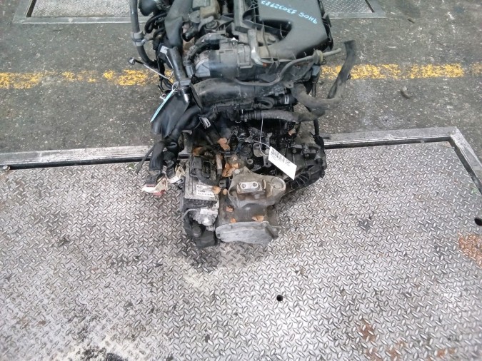 MOTOR CON ACCESORIOS SIN CAJA DE CAMBIOS CITROEN C4 PICASSO 2015